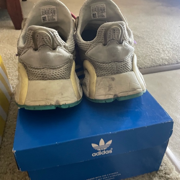 Shoes bundle - Picture 4 of 8